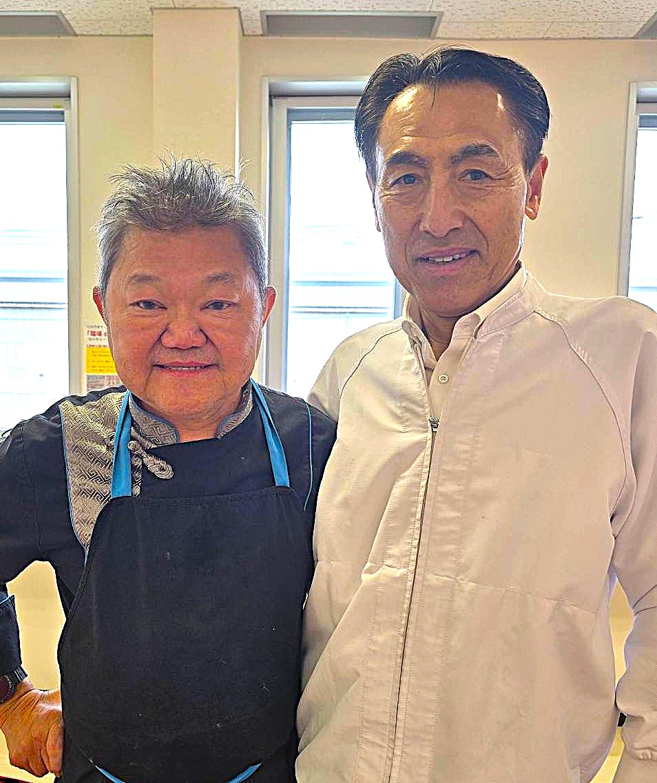 社員一同との記念撮影